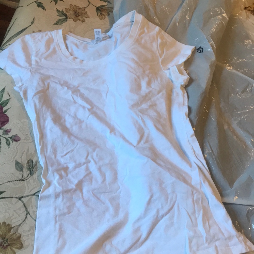 Plain white tee